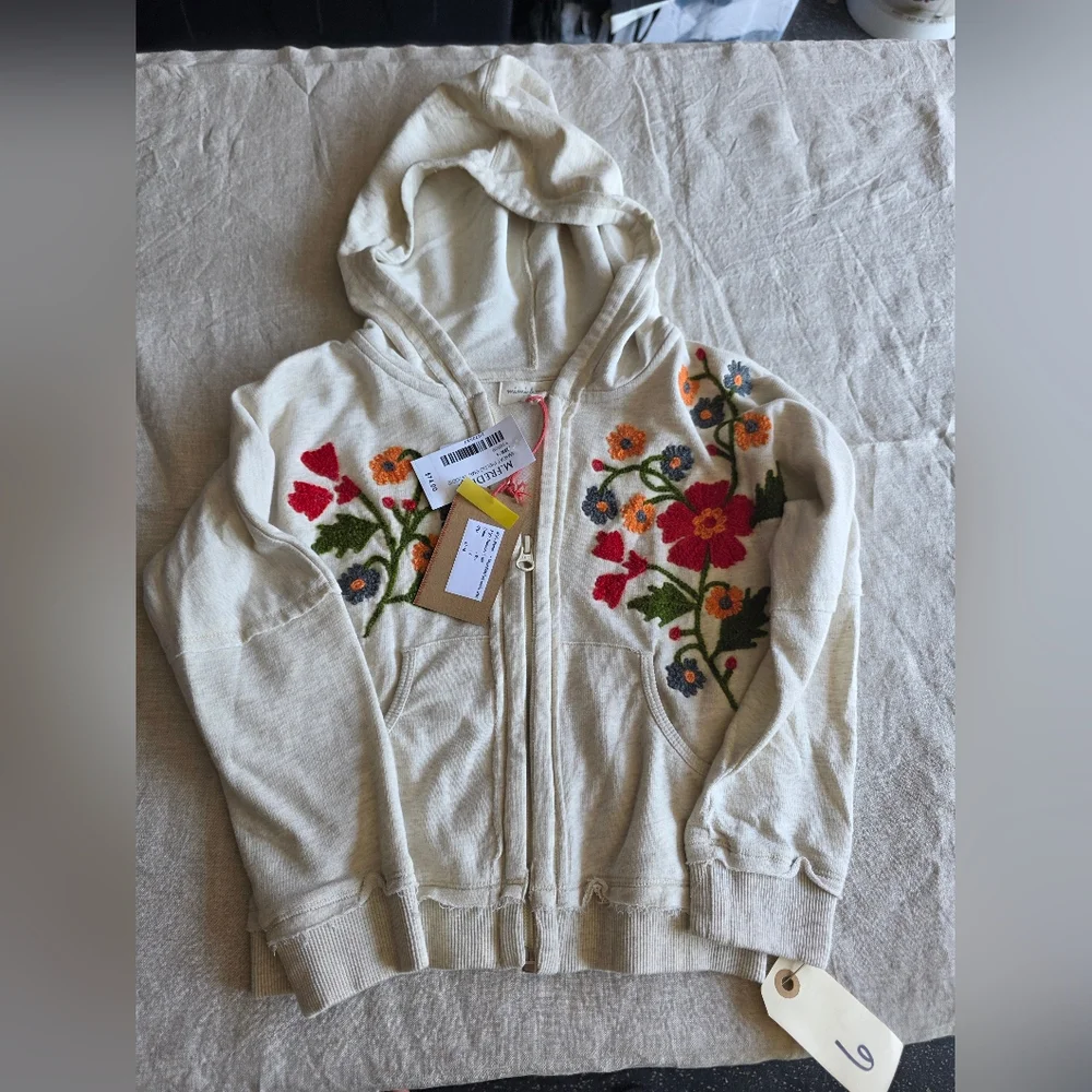Mimi & Maggie Girls Embroidered Hoody Sz 6